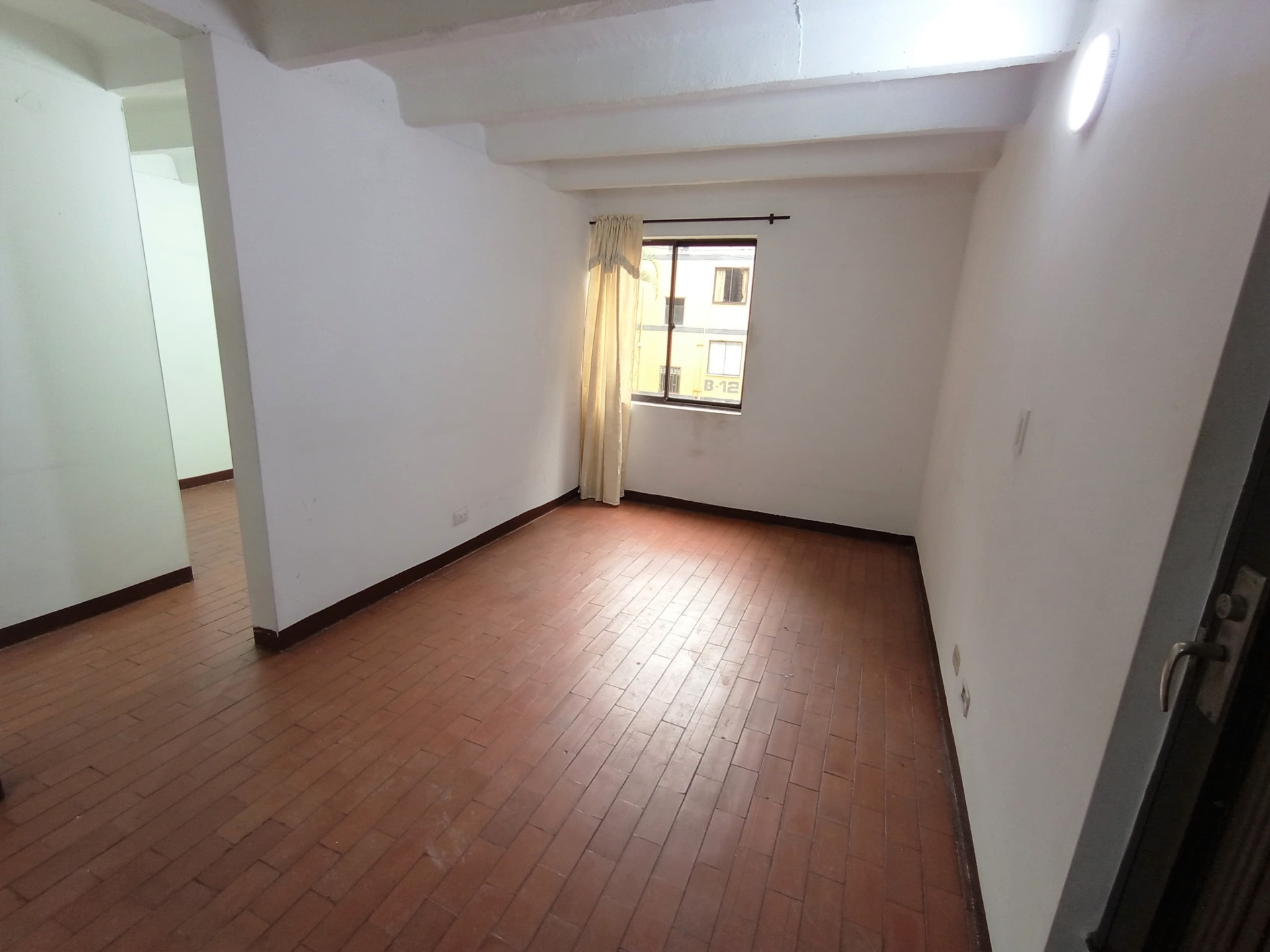 Apartamentos en Arriendo, Medellín,  - Robledo