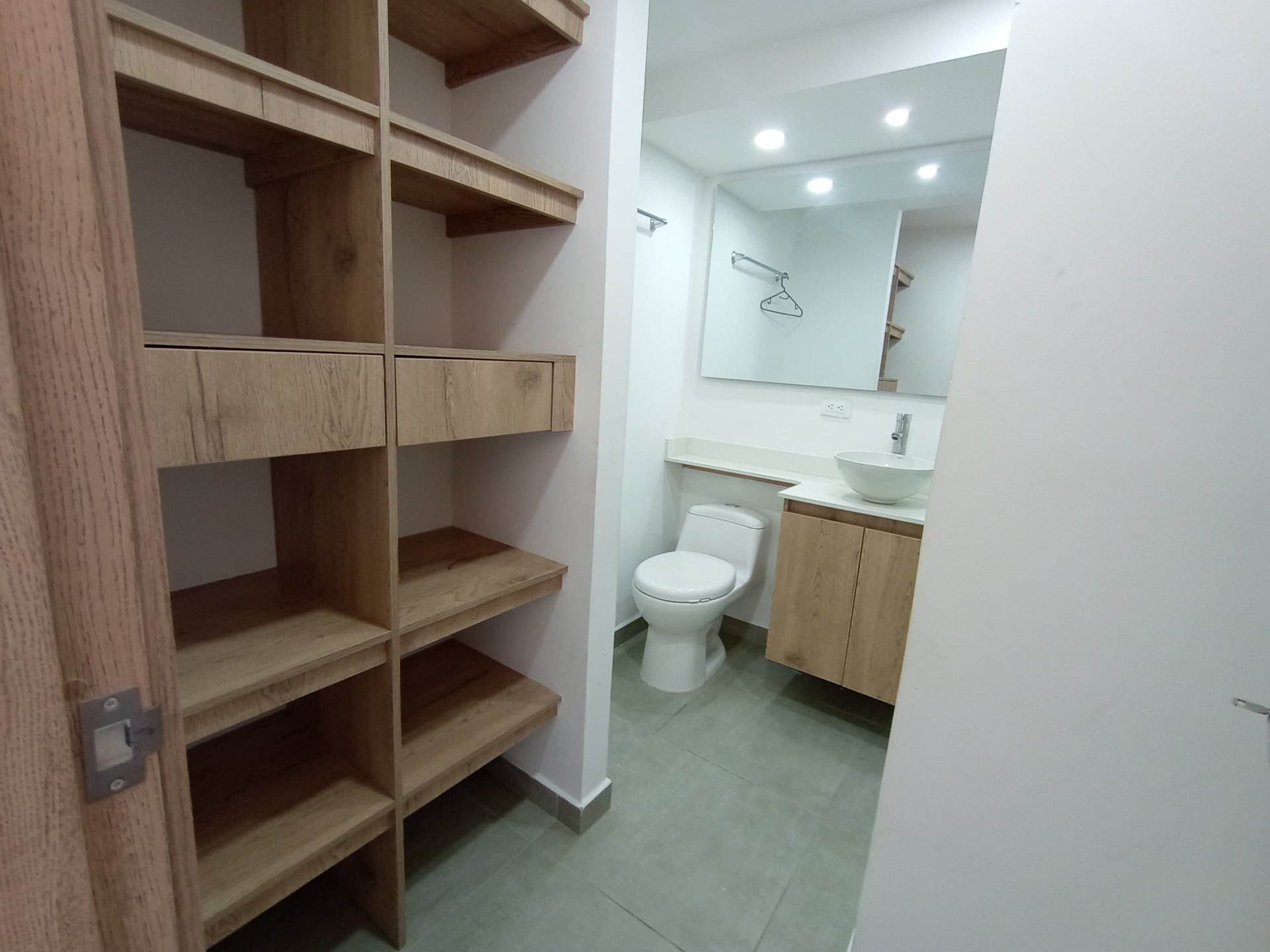 Apartamentos en Arriendo, Rionegro,  - Fontibón