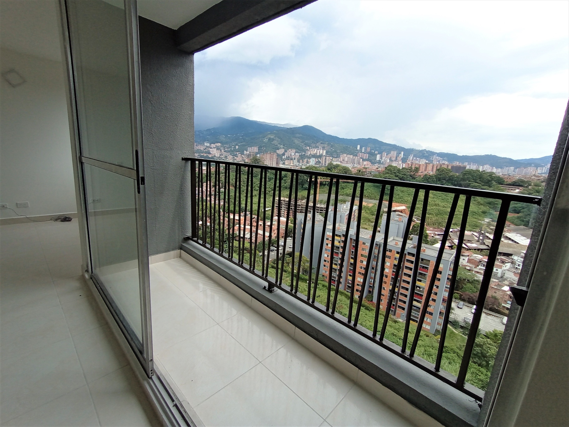 Apartamentos en Arriendo, Itagüí,  - Santa María