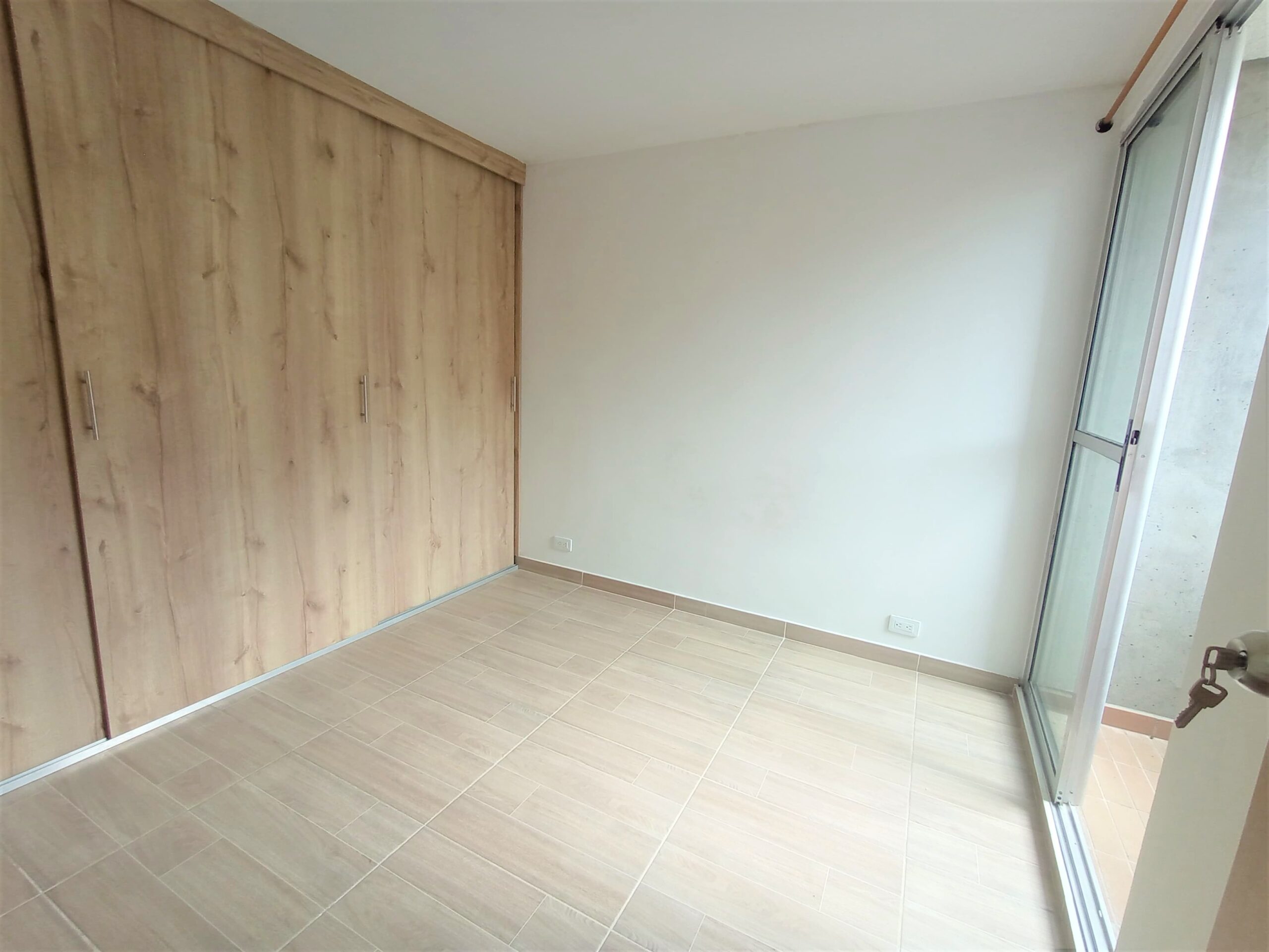 Apartamentos en Arriendo, Bello,  - Valadares