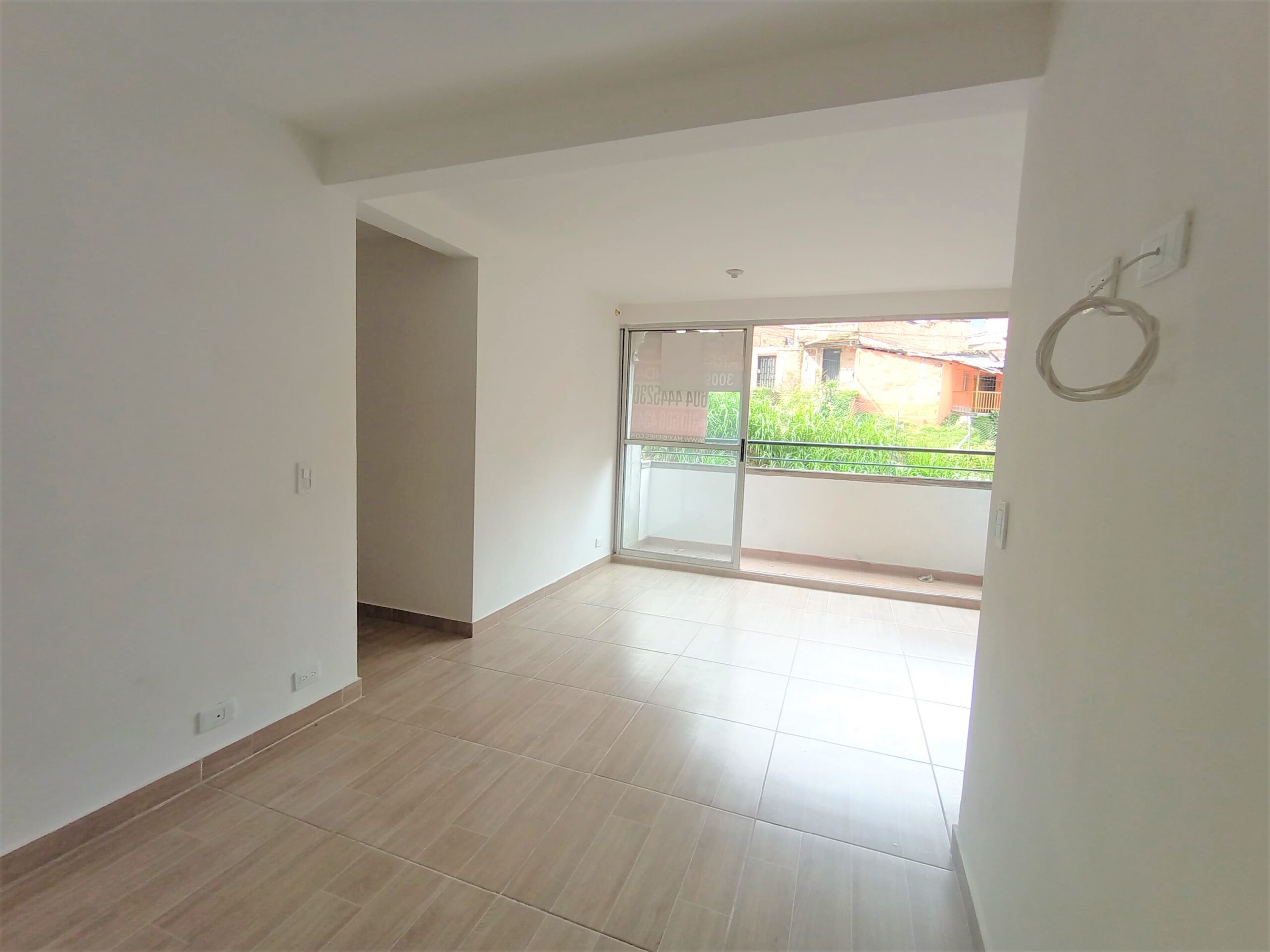 Apartamentos en Arriendo, Bello,  - Valadares