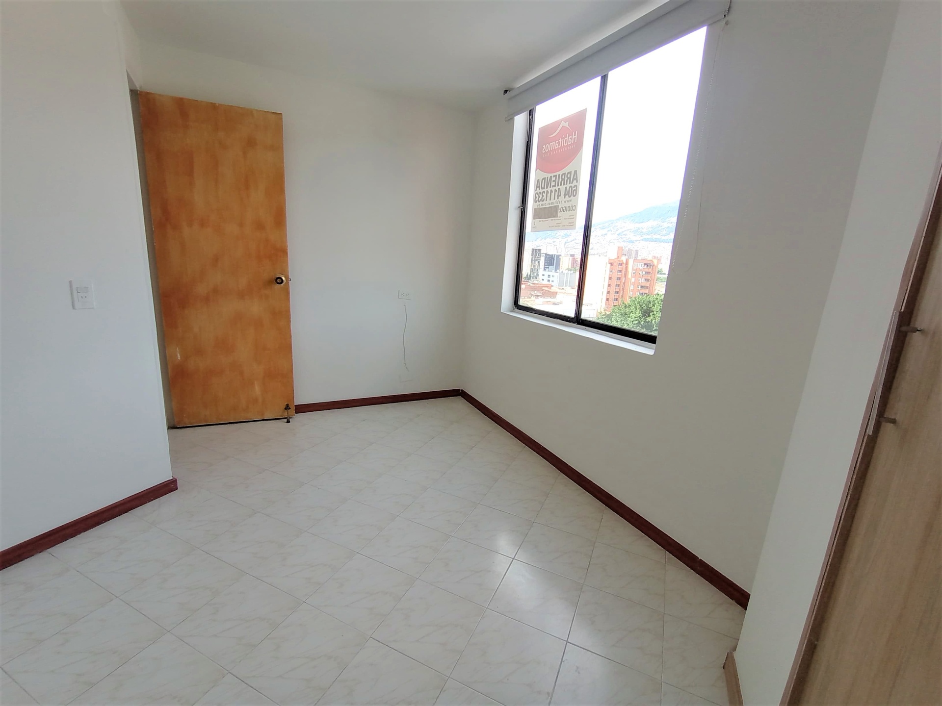Apartamentos en Arriendo, Medellín,  - Laureles