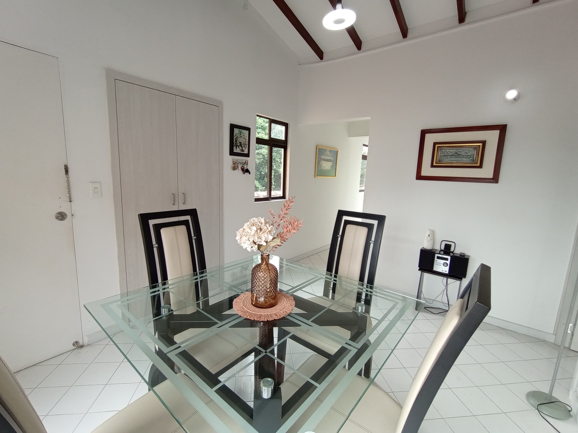 Apartamentos en Arriendo, Medellín,  - Laureles