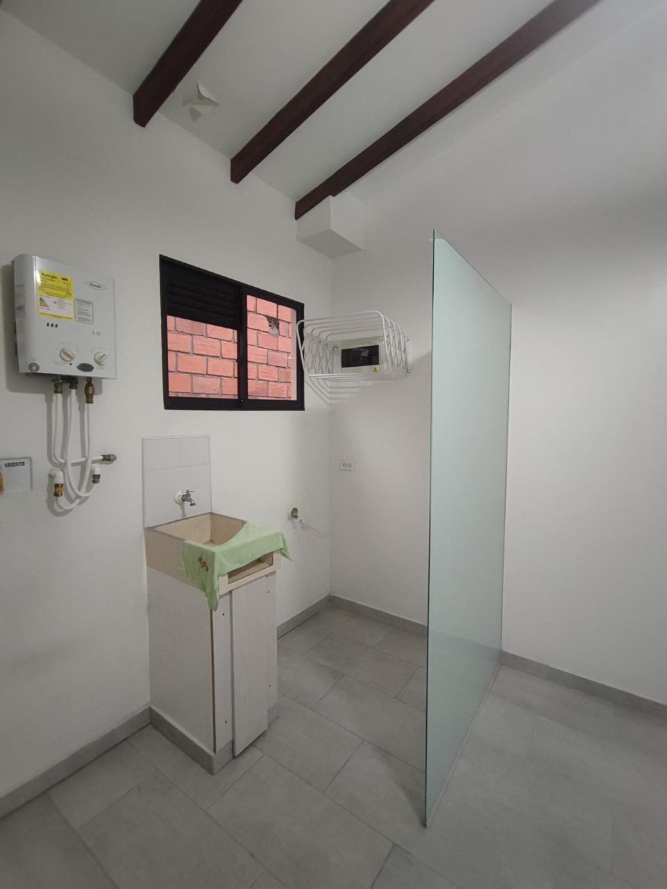 Apartamentos en Arriendo, Medellín,  - Laureles