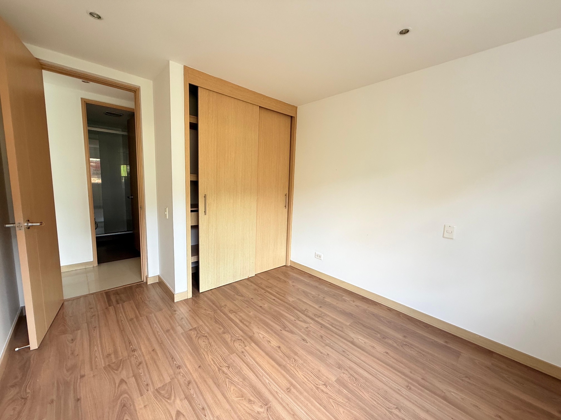 Apartamentos en Venta, Sabaneta,  - San José