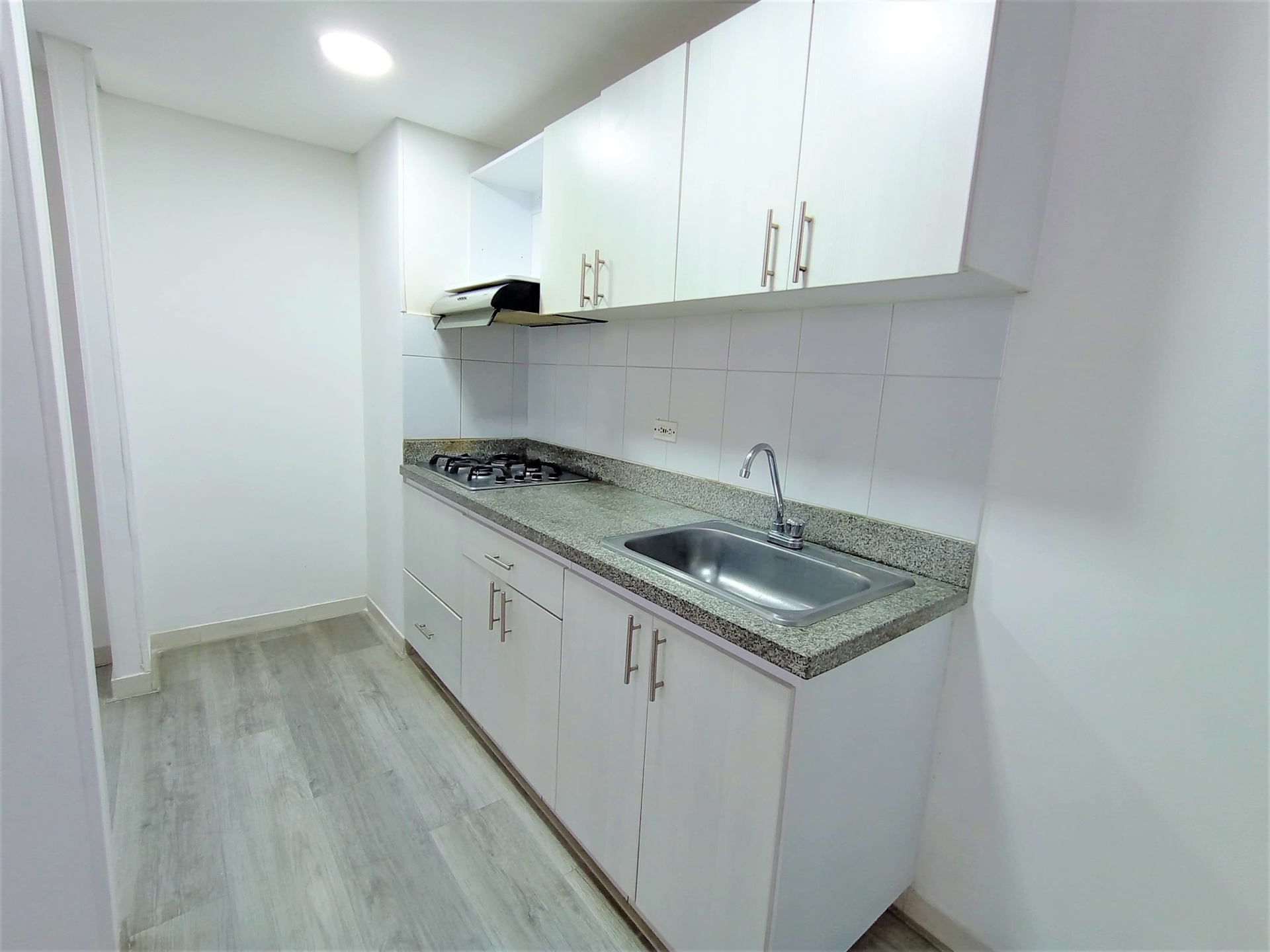 Apartamentos en Arriendo, La Estrella,  - La Ferrería